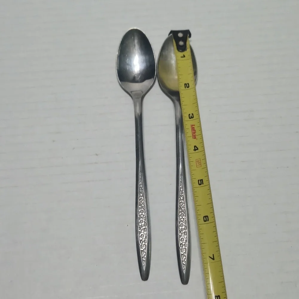 Vintage Superior Stainless USA Teaspoon Flatware Floral Rose Oval Set Of 2‎